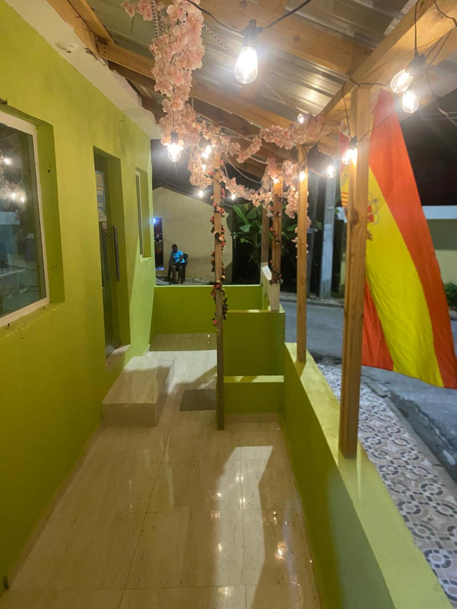Dona Cornelia Hotel Los Patos Buitenkant foto